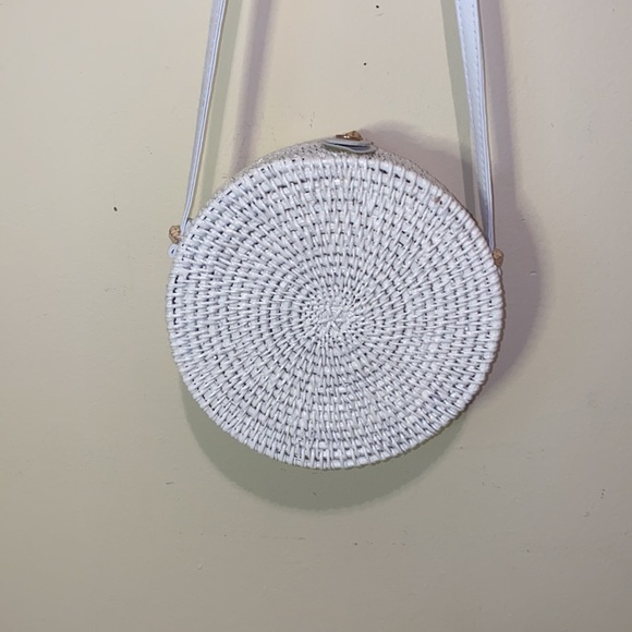 Boho Wicker Raton Purse - Picture 6 of 7